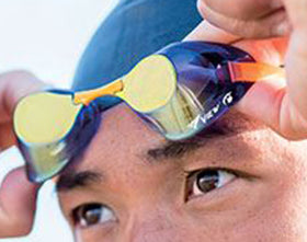 New SWIPE Anti-Fog Goggles Lasts 10 Times Longer!